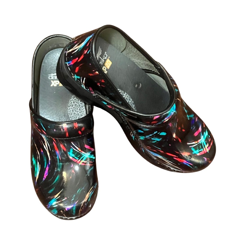 Dansco Professional XP 2.0 Paint Swirl Patent size 37